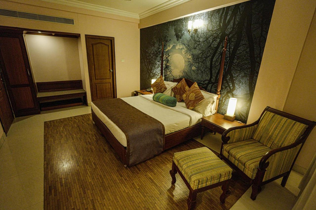 Casino Hotels Ltd Thrissur Экстерьер фото