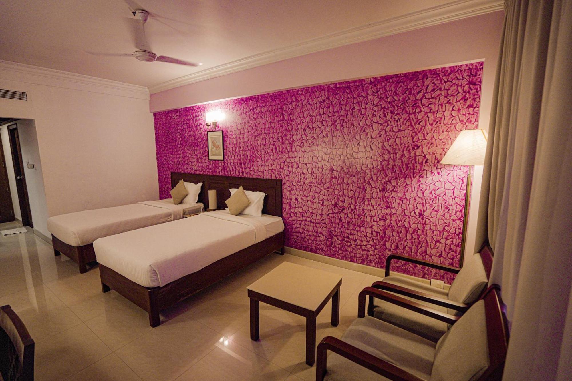 Casino Hotels Ltd Thrissur Экстерьер фото