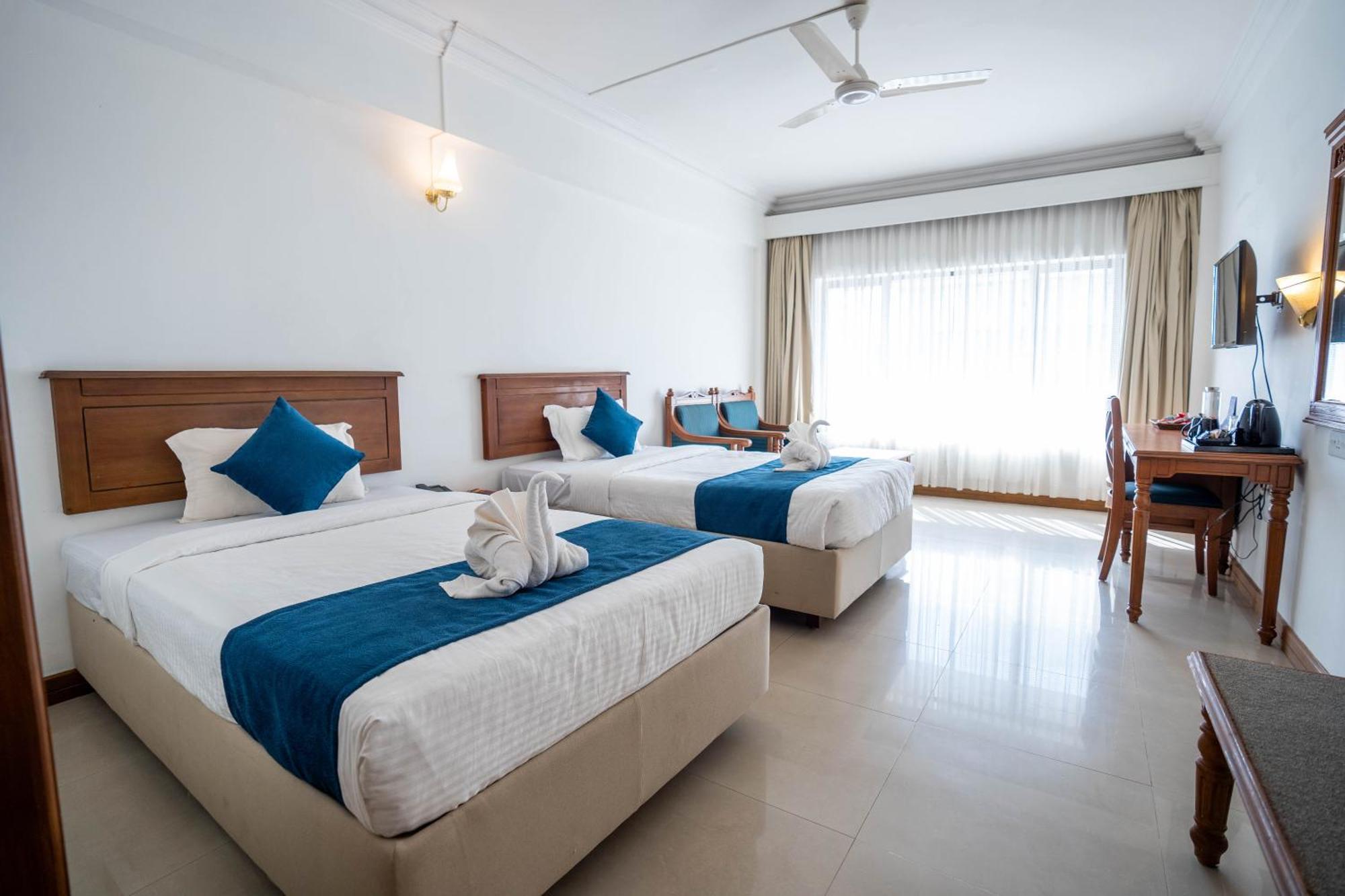 Casino Hotels Ltd Thrissur Экстерьер фото