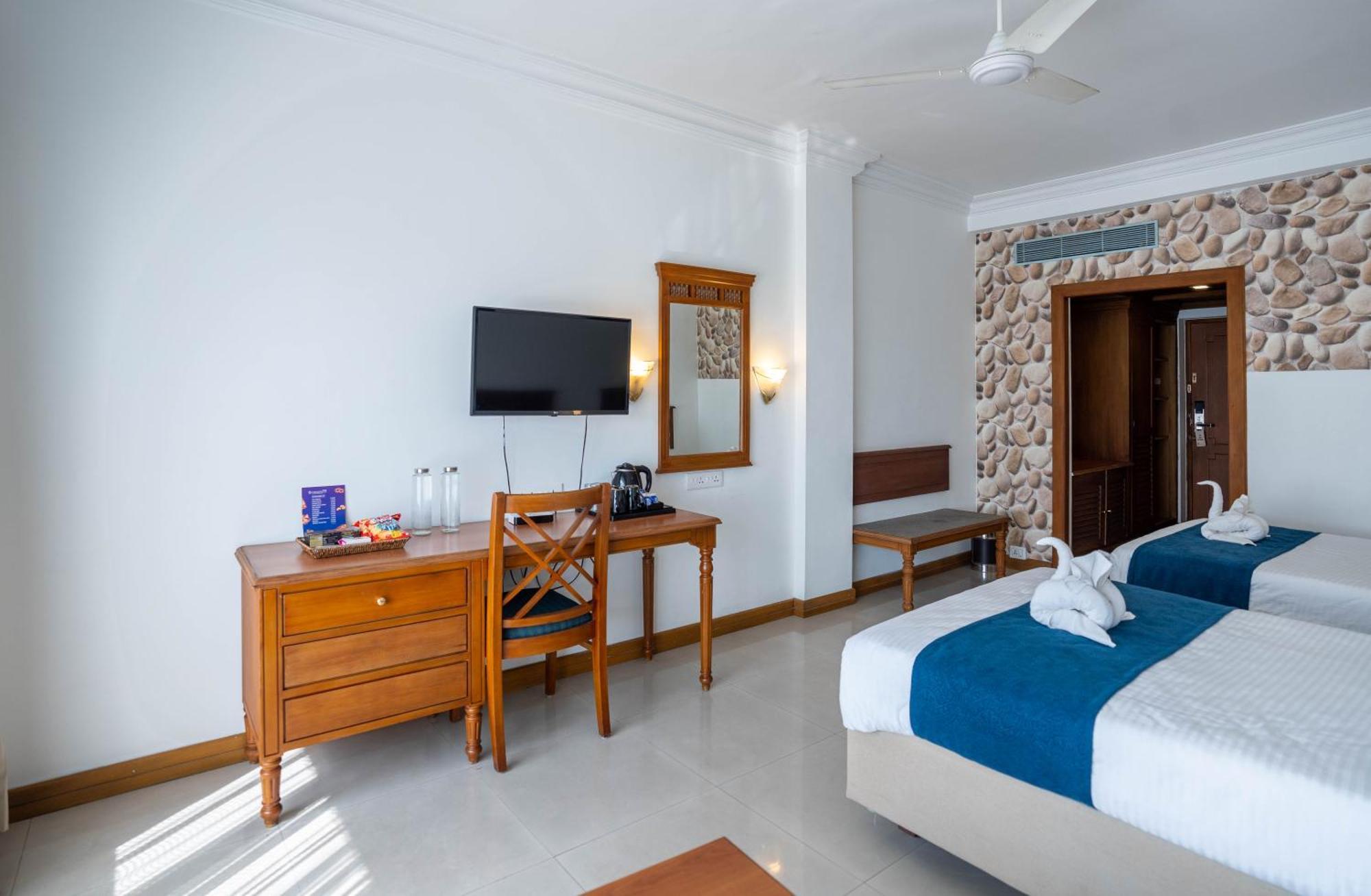 Casino Hotels Ltd Thrissur Экстерьер фото