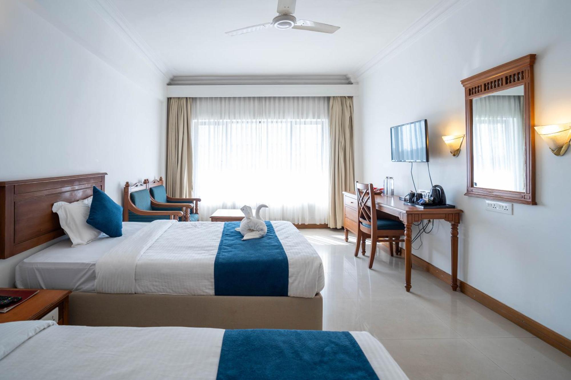 Casino Hotels Ltd Thrissur Экстерьер фото