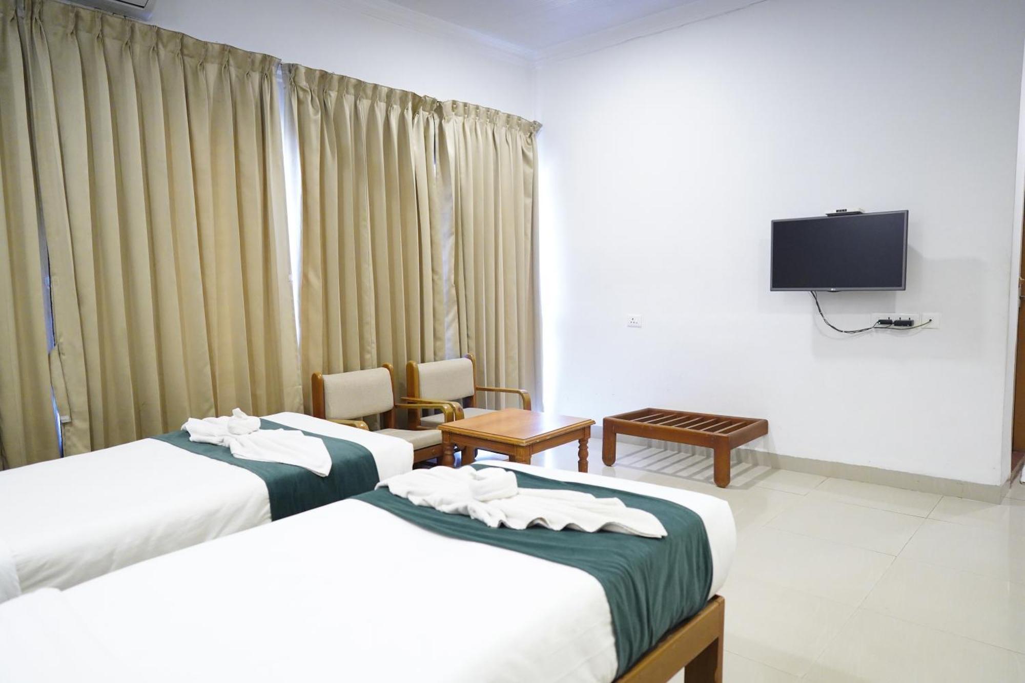 Casino Hotels Ltd Thrissur Экстерьер фото